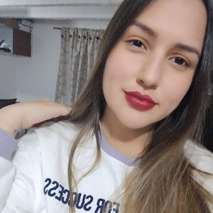 Meet your Posher, Maria fernanda